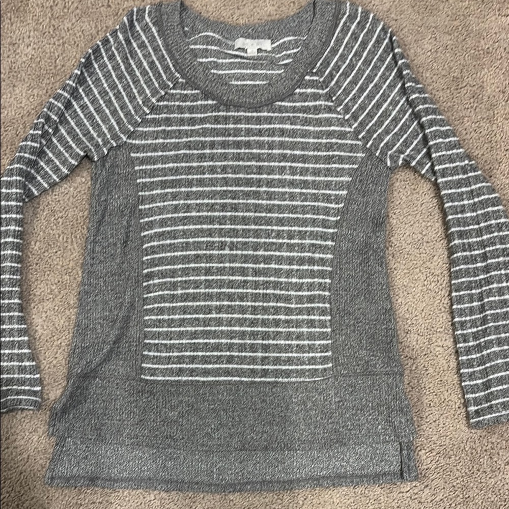 Anthropologie Gray and White Crew Neck Sweater with Stripes
